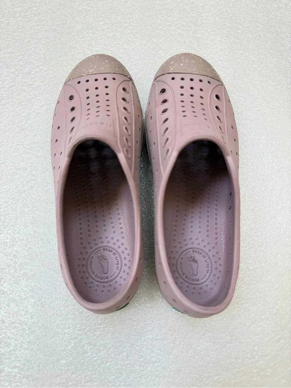 Native Slip-On Shoes in Mauve with Speckled Tan Toecaps